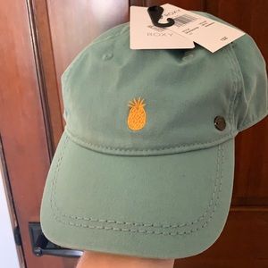 Roxy next level pineapple hat